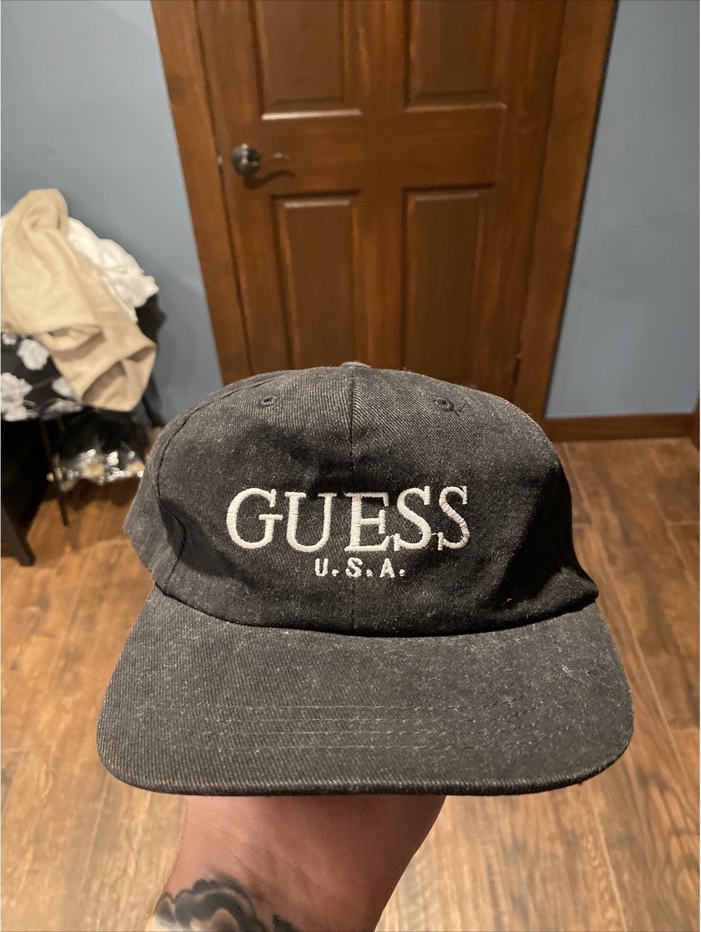VTG Guess USA Logo Embroidered Snapback Cotton Hat Cap OSFA One Size Fits All